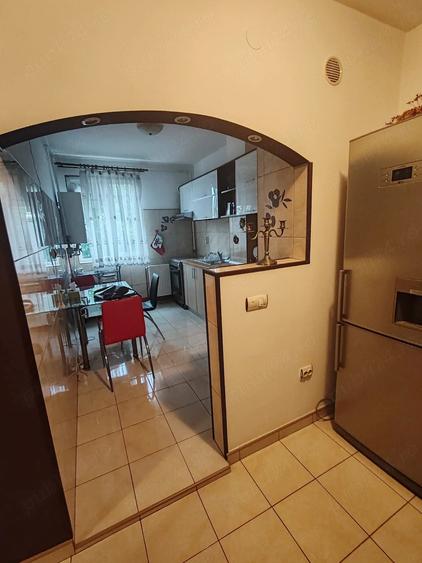 Apartament cu 2 camere decomandat în Ceair