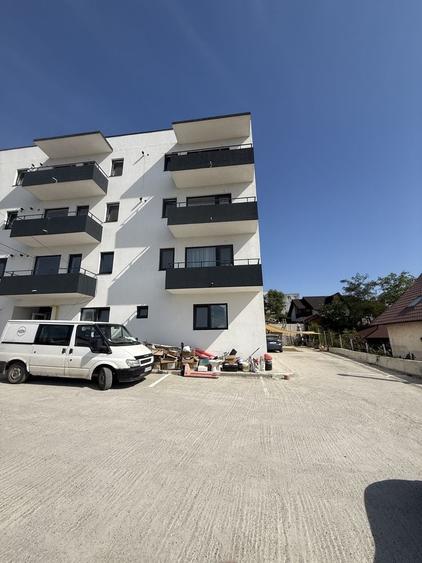 Apartament cu 2 camere decomandat în Vișan