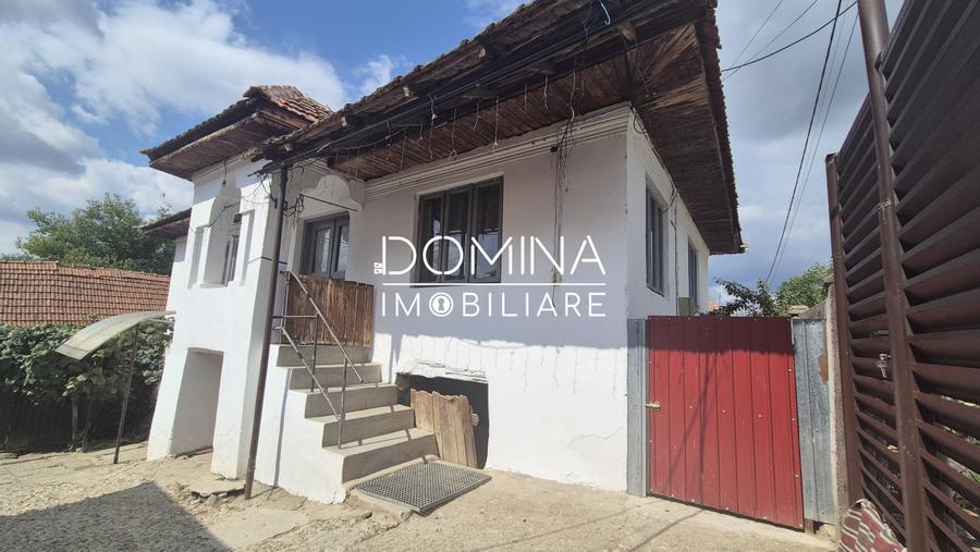 Casă individuală cu 3 camere cu Teren 1565 Mp în Bengești-Ciocadia