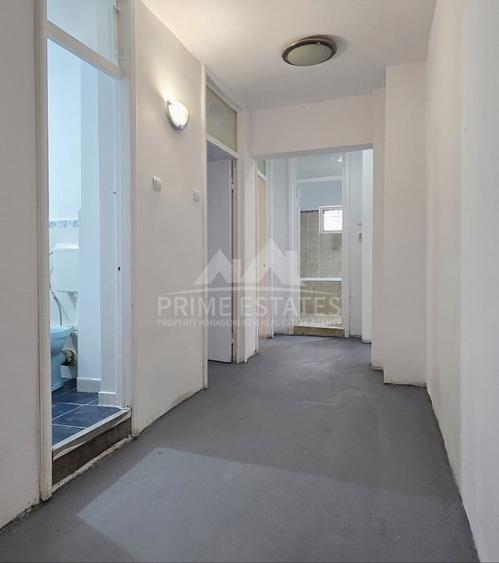 Apartament cu 4 camere circular în Băneasa