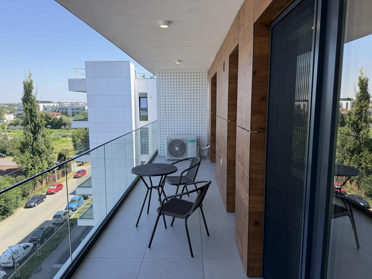 Apartament cu 2 camere semidecomandat în Străulești