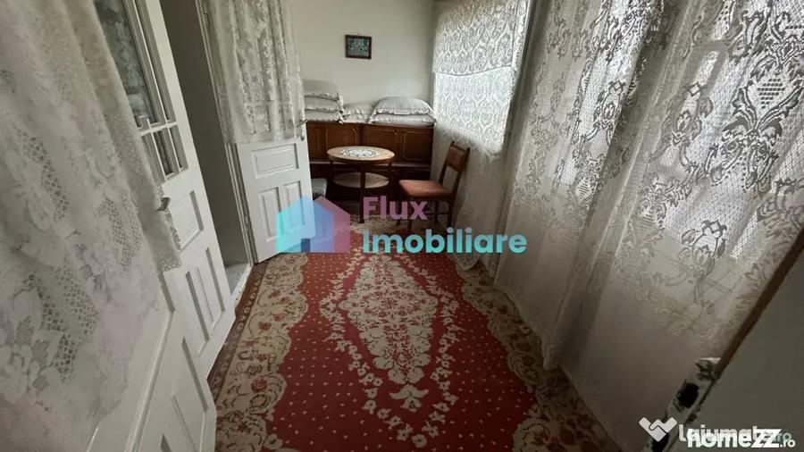 Casă cu 3 camere cu Teren 1410 Mp în Dumbrăveni