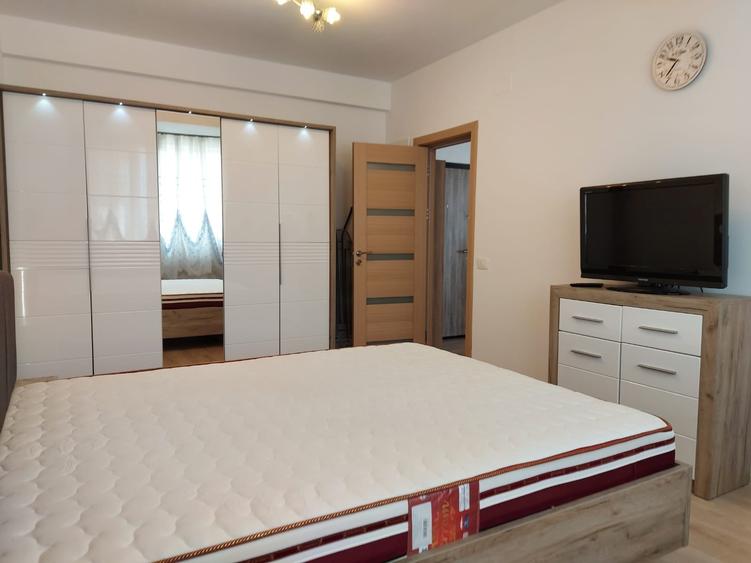 Apartament cu 2 camere, mobilat în Far