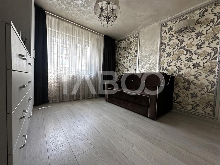 Apartament cu 4 camere decomandat, mobilat în Ștrand