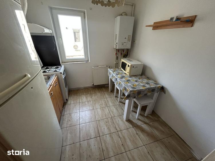 Apartament cu 3 camere în Casa de Cultură