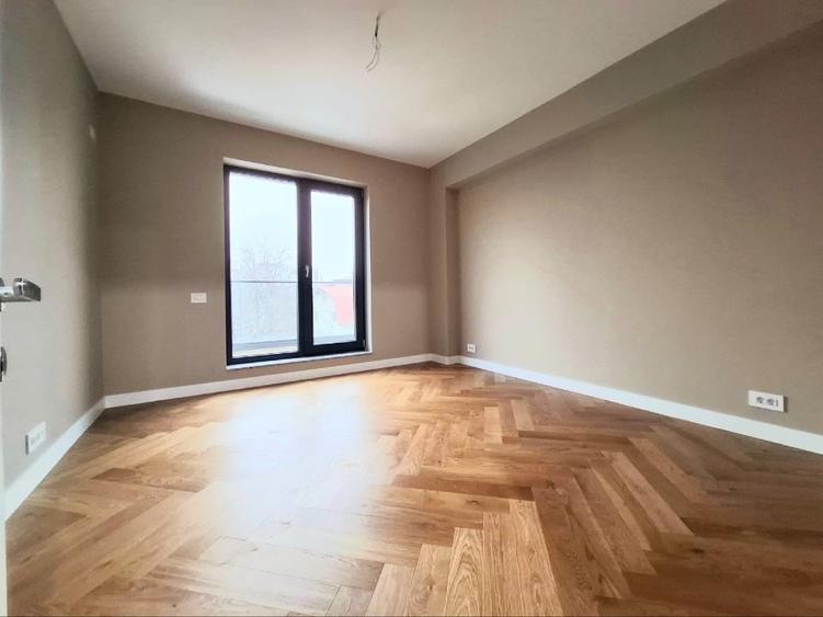 Apartament cu 3 camere în Aviației