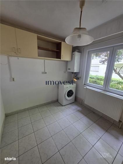 Apartament cu 2 camere semidecomandat în Micro 16
