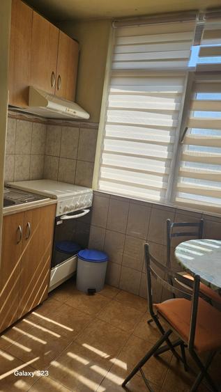 Apartament de inchiriat,zona Consul. - 3