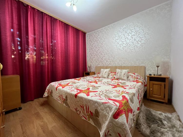 Apartament cu 2 camere semidecomandat în P-ța Victoriei