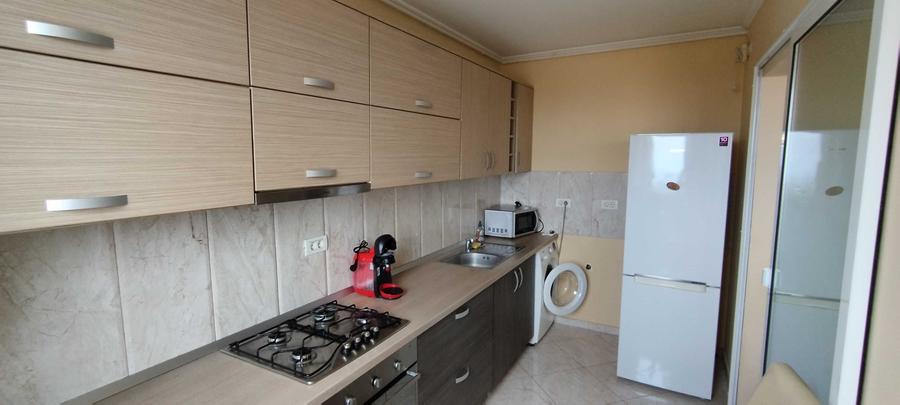 Apartament cu 2 camere semidecomandat în Ultracentral