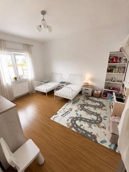 Casă cu 3 camere în Central