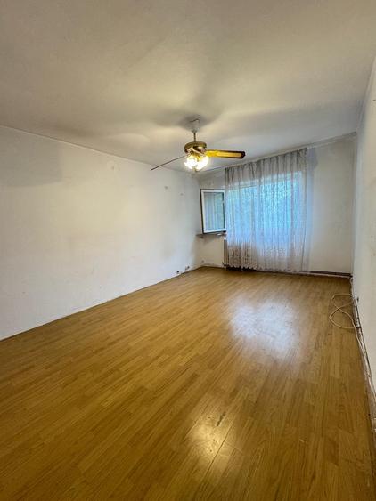 Apartament cu 2 camere decomandat în Dacia