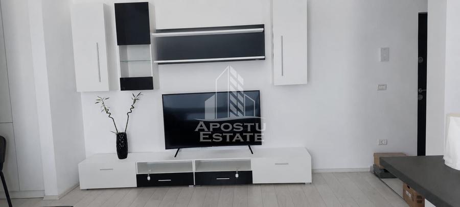 Apartament cu 2 camere semidecomandat, mobilat în Giroc