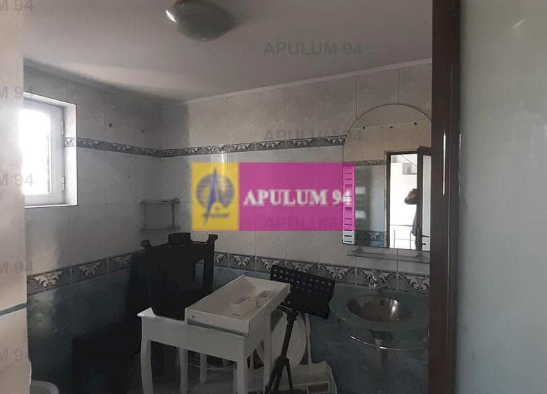 Casă individuală cu 6 camere decomandat cu Canalizare în Drumul Găzarului
