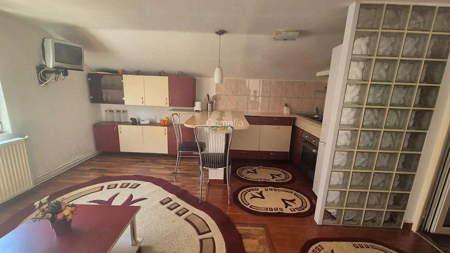 PF inchiriez apartament 2 camere Calea Turzii, parcare, posibilitate incarcare auto electric