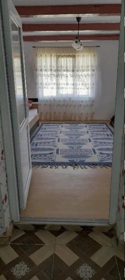 Casă cu 2 camere cu Teren 4 Mp în Central