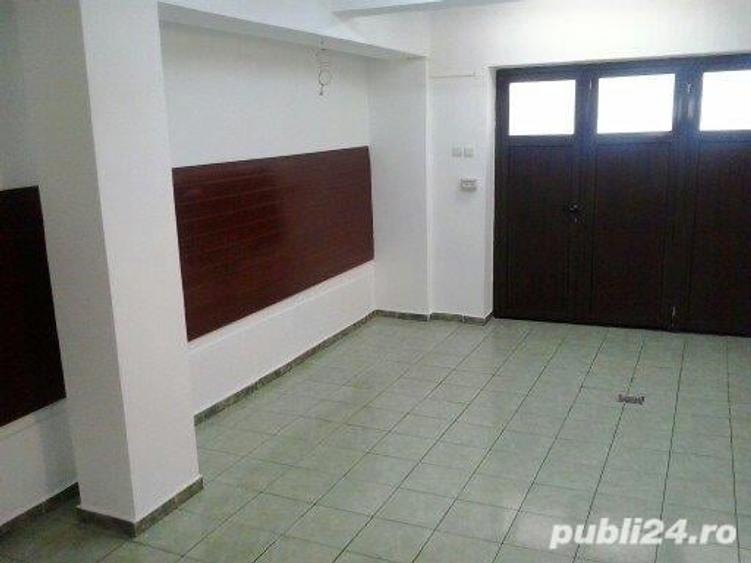 Spațiu comercial, de 92 mp, în Banat
