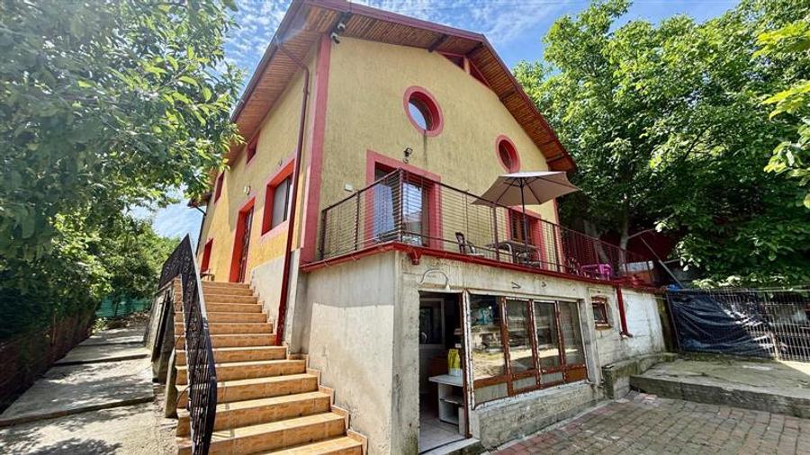 Casa de vanzare in Galata - 1