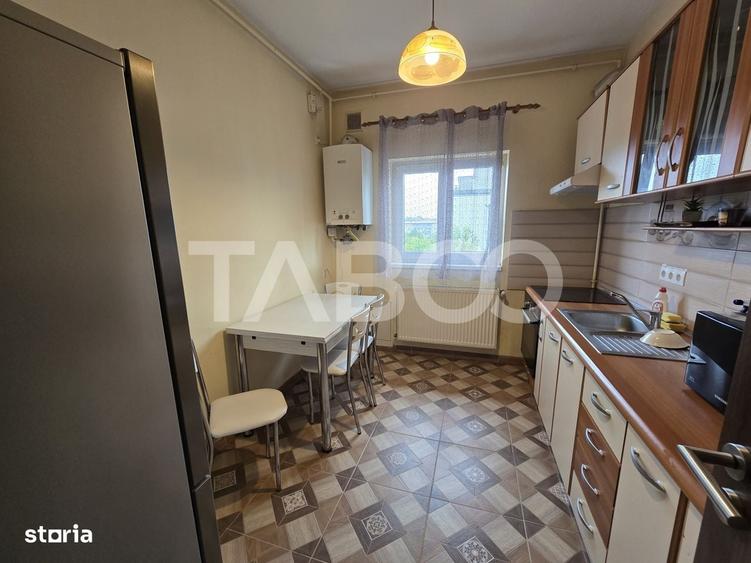 Apartament cu 2 camere decomandat în Piața Cluj