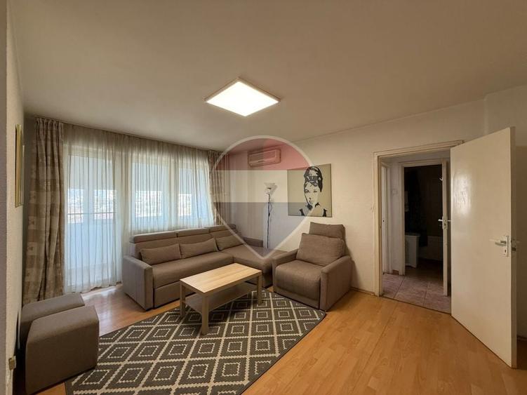 Apartament cu 2 camere semidecomandat, mobilat în Șerban Vodă