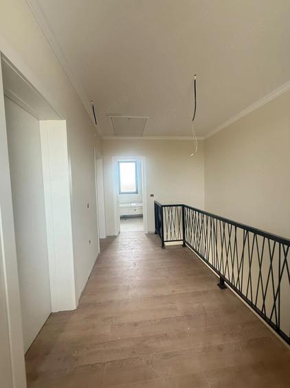 Duplex cu 3 camere POD pe toata supprafata la doar cateva minute de magazinul PENNY GIROC - 2