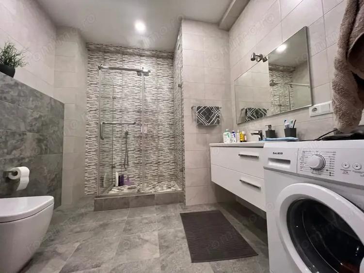 Apartament cu 2 camere decomandat în Romană