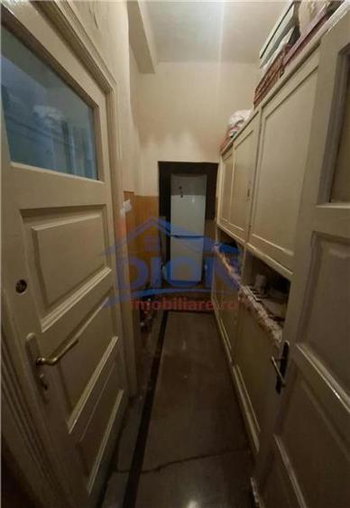 Apartament cu 5 camere circular în Cotroceni