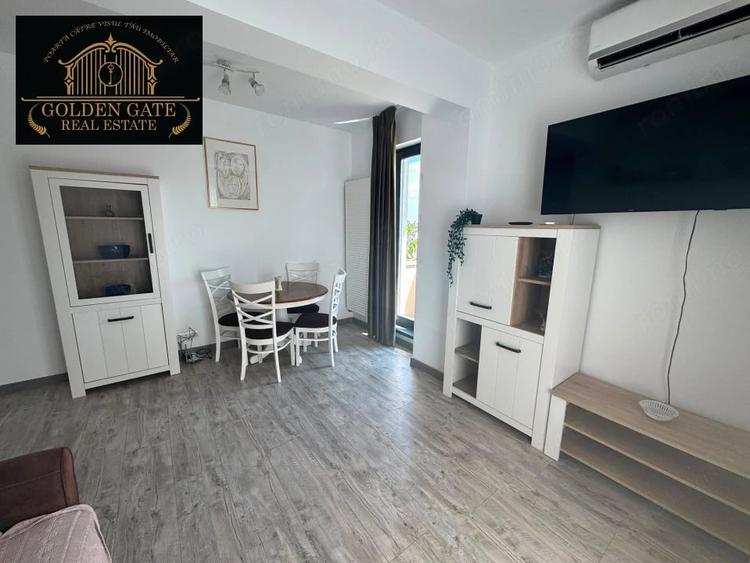 Apartament cu 2 camere decomandat în 1 Mai