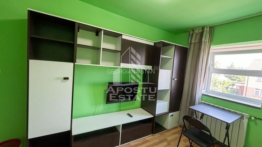 Garsoniera de inchiriat, în zona Complexul studențesc