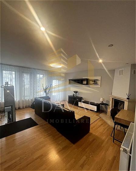 Apartament cu 3 camere semidecomandat, mobilat în Europa