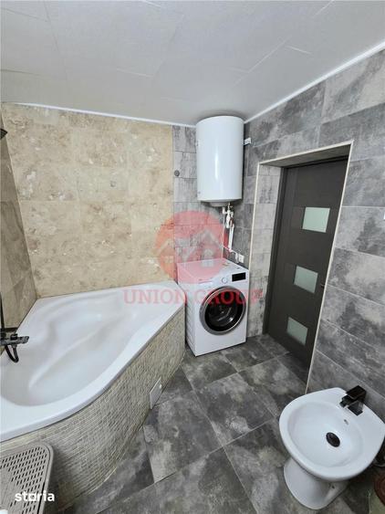 Casă cu 5 camere cu Teren 201 Mp în Central