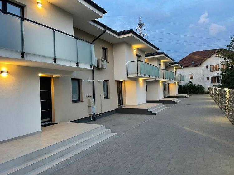 Inchiriez parte de duplex zona Victoriei - 15