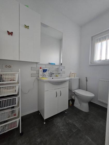 Casă cu 4 camere cu Teren 109 Mp în Berceni
