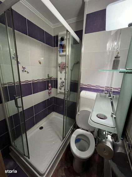 Apartament cu 3 camere decomandat în Decebal