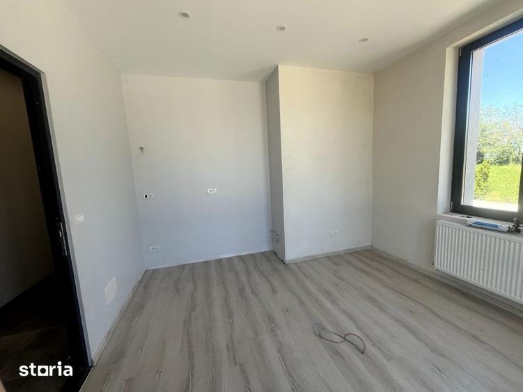 Spațiu comercial, de 750 mp, în Bod