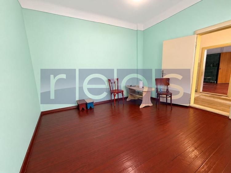 DE VANZARE CASA INTERBELICA  – 3 CAMERE - METROU STEFAN CEL MARE - 2
