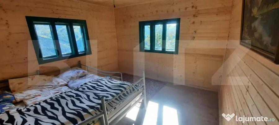 Casă cu 3 camere cu Teren 1000 Mp în Șugag
