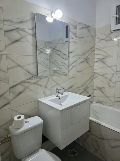 Apartament cu 2 camere semidecomandat în Domenii