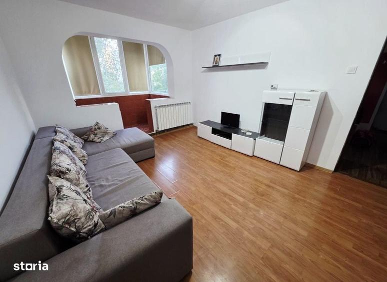 Apartament cu 3 camere în Alexandru cel Bun