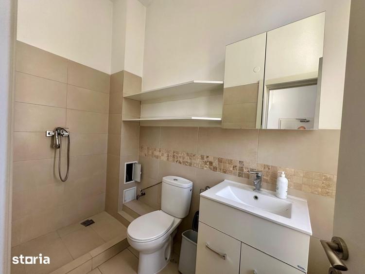 Spațiu comercial, de 338.5 mp, în Centrul Civic