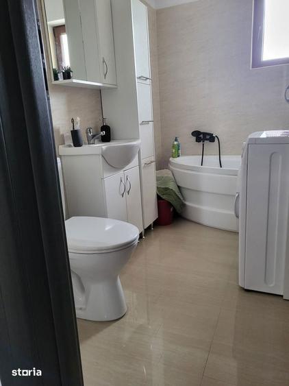Apartament cu 2 camere decomandat în Colentina
