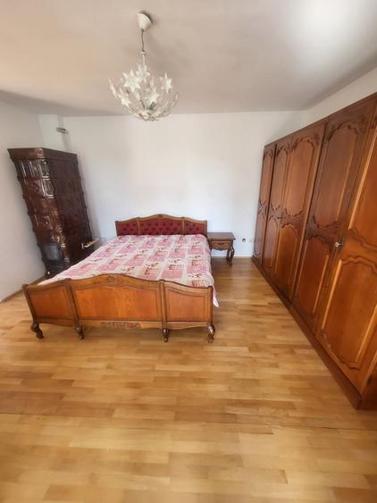 Casă cu 3 camere în Florești