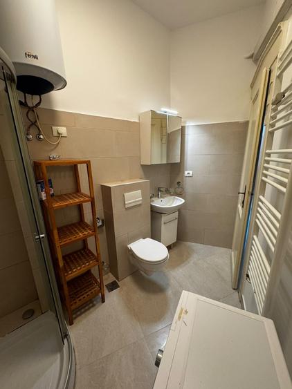 Apartament cu 2 camere în Medicină