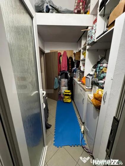 Garsonieră decomandată în P-ța Unirii