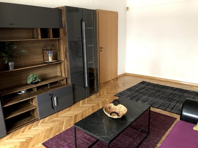 Apartament cu 2 camere decomandat în Dorobanților