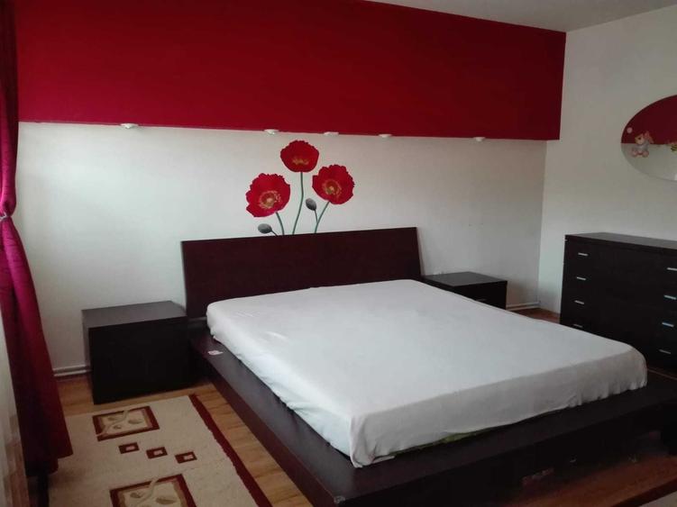 VAND APARTAMENT MANSARDA 2 camere , semidecomandat ,46 m2 Girocului , Proprietar - 8