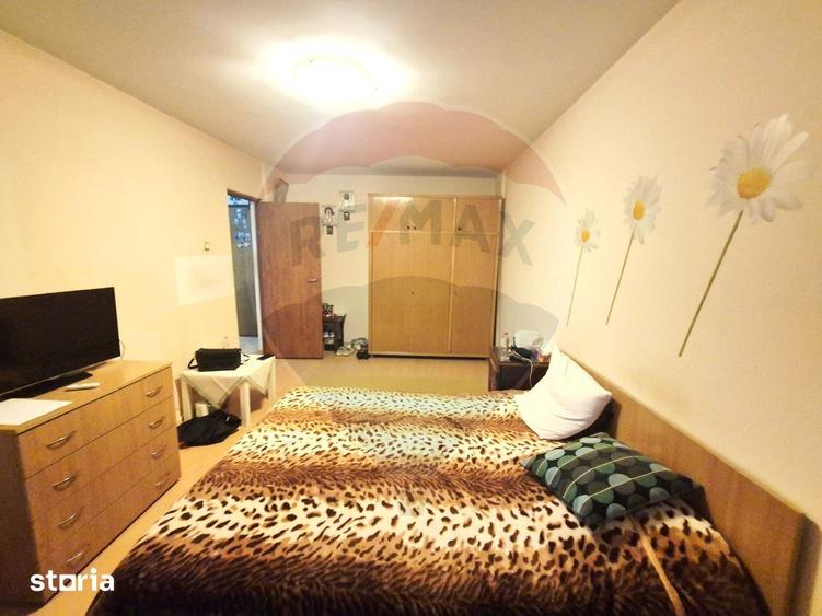 Apartament de vanzare decomandat metrou Crangasi - 2
