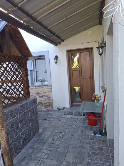 Garsonieră semidecomandată în Giarmata