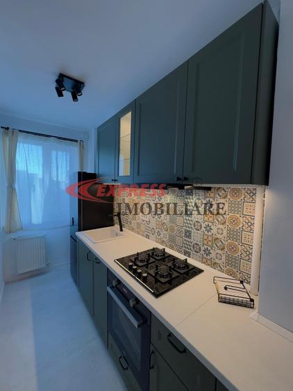 Apartament cu 2 camere decomandat în Universitate