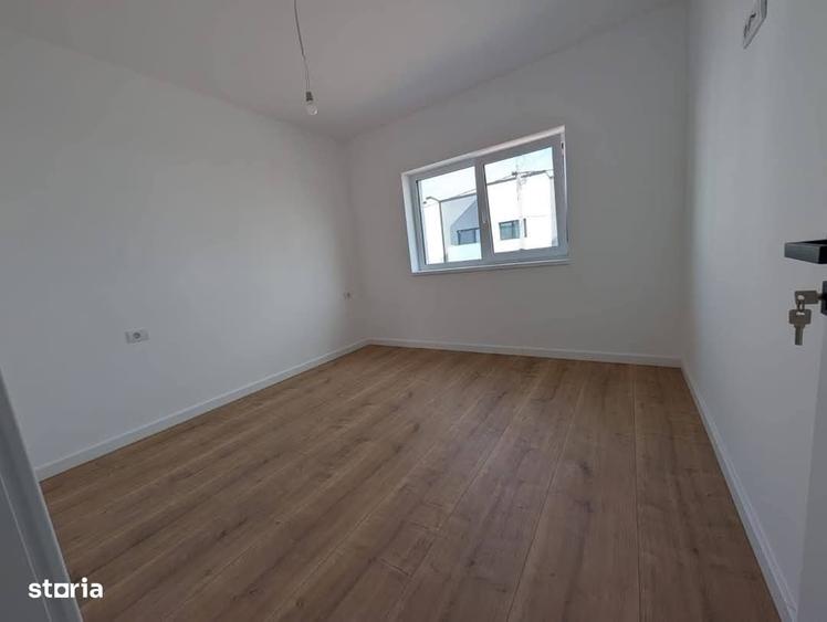 Casă cu 4 camere în Lunca Cetățuii